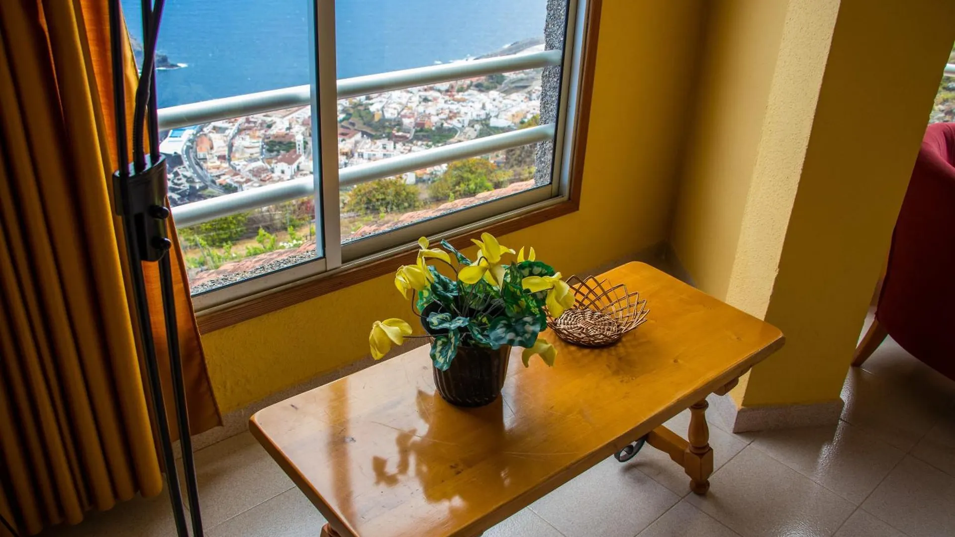 Bed & Breakfast Casa Mara Tenerife Las Cruces
